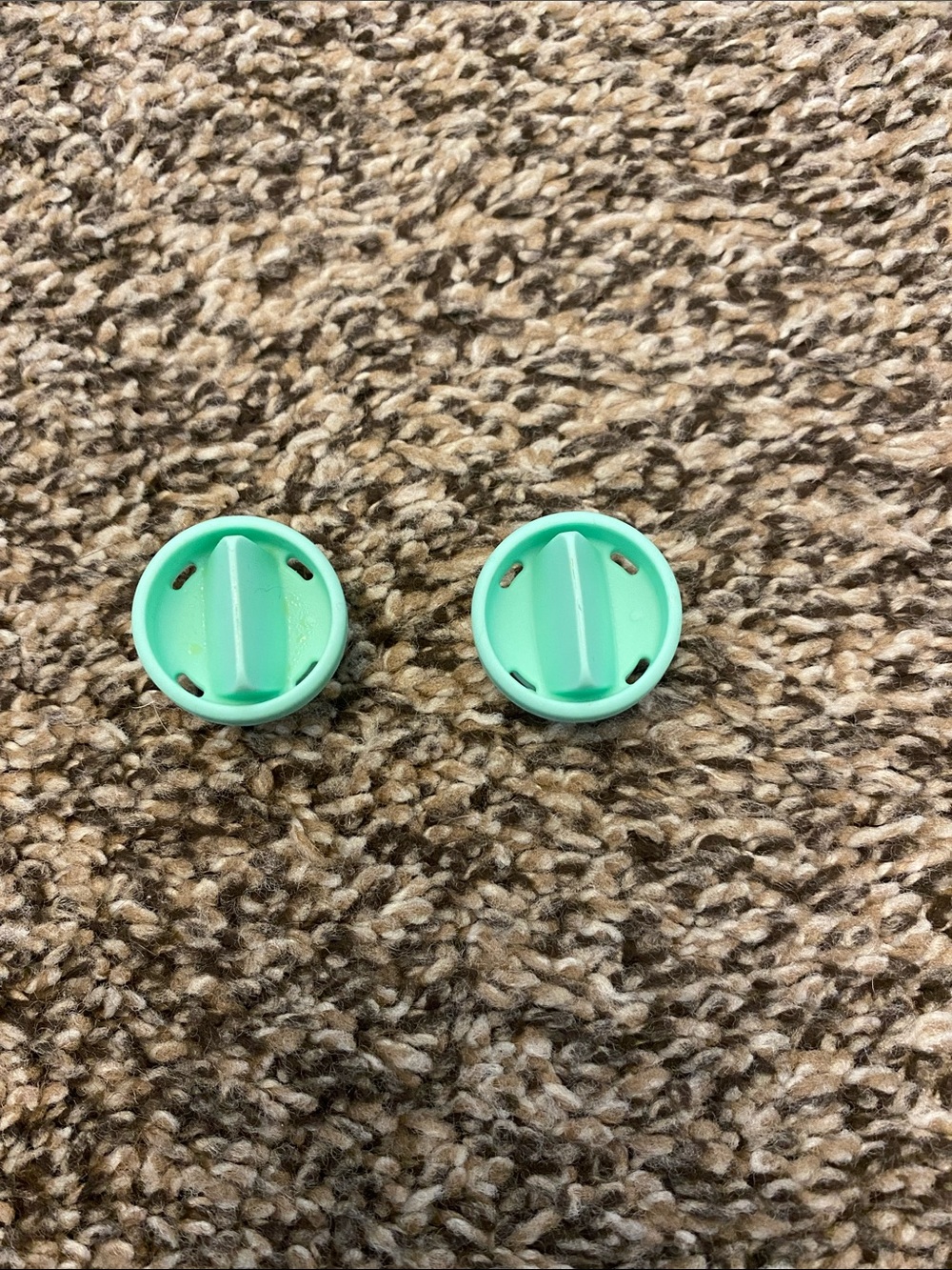 Elvie Stride valves (2)